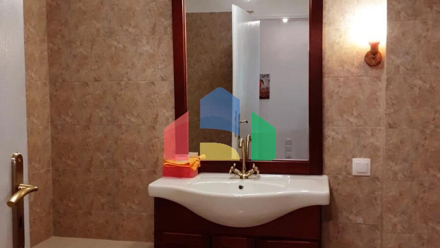 Продаж - Котедж 370 m² в Афінах