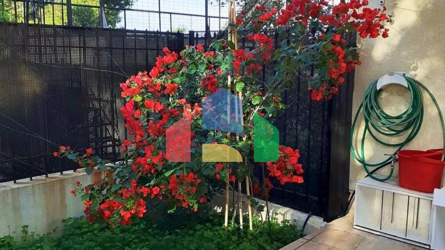 Продаж - Котедж 370 m² в Афінах