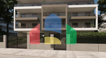 Продаж - Таунхаус 147 m² в Афінах