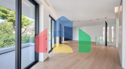 Продажа - Таунхаус 224 m² в Афинах