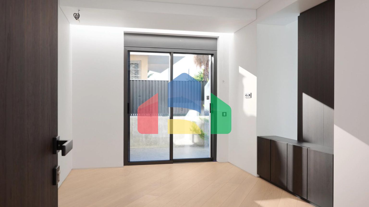 Продажа - Таунхаус 224 m² в Афинах