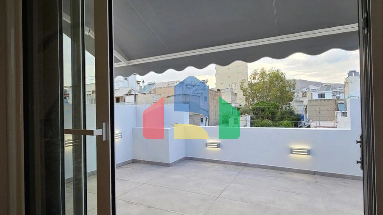 Продажа - Коттедж 91 m² в Афинах