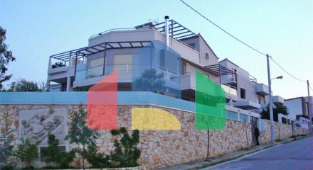 For Sale - Maisonette 320 m² in Athens