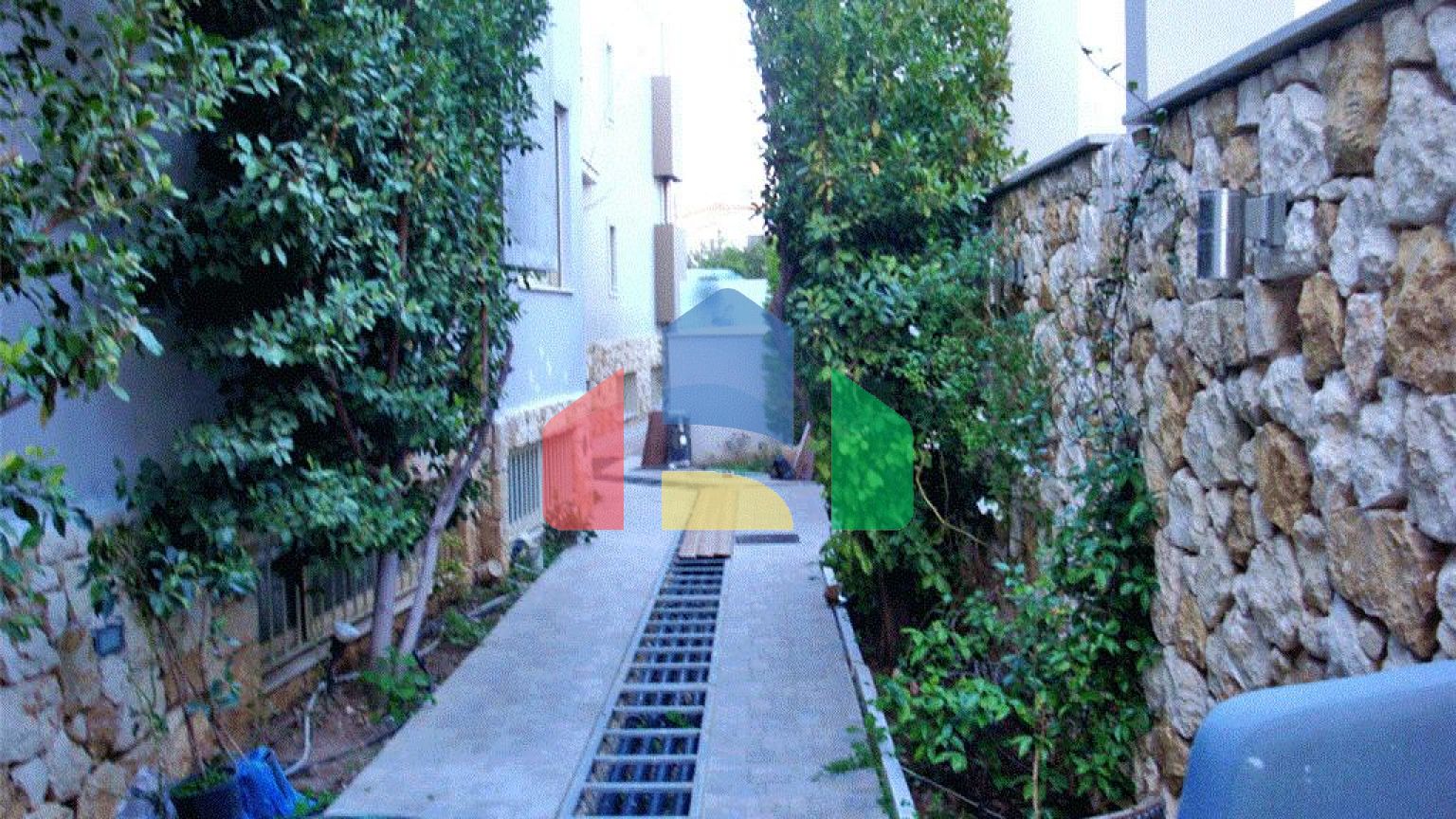 Продажа - Таунхаус 320 m² в Афинах