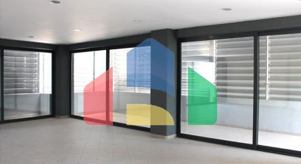 Продажа - Коммерческое помещение 700 m² в Афинах