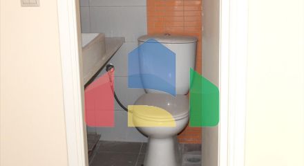 Продаж - Комерційна нерухомість 700 m² в Афінах