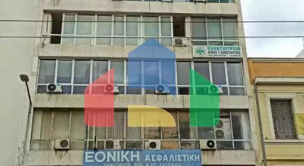 Продаж - Комерційна нерухомість 161 m² в Афінах