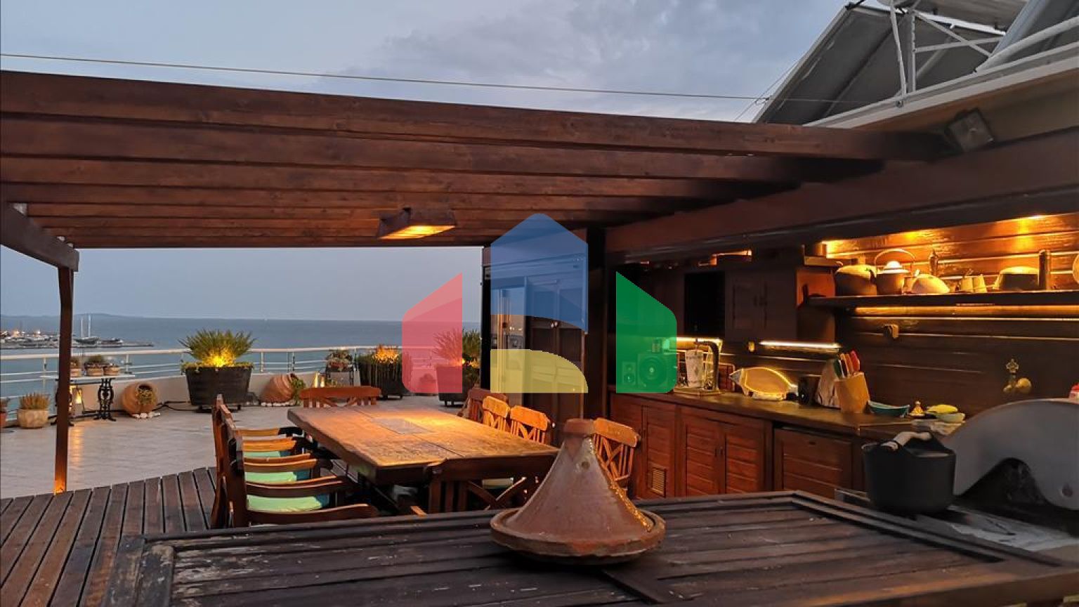 Продажа - Двухуровневая квартира 205 m² в Афинах