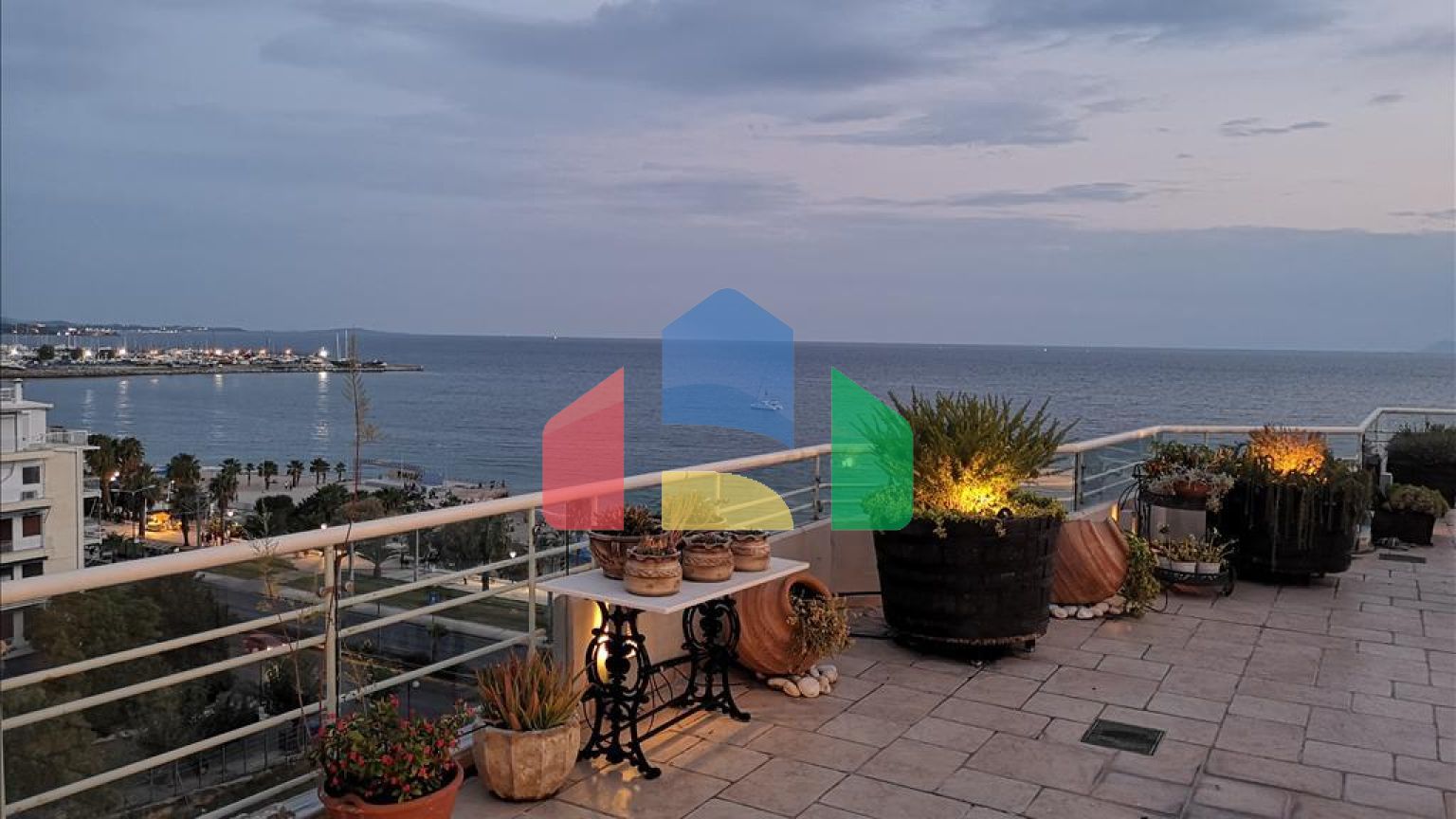 Продажа - Двухуровневая квартира 205 m² в Афинах