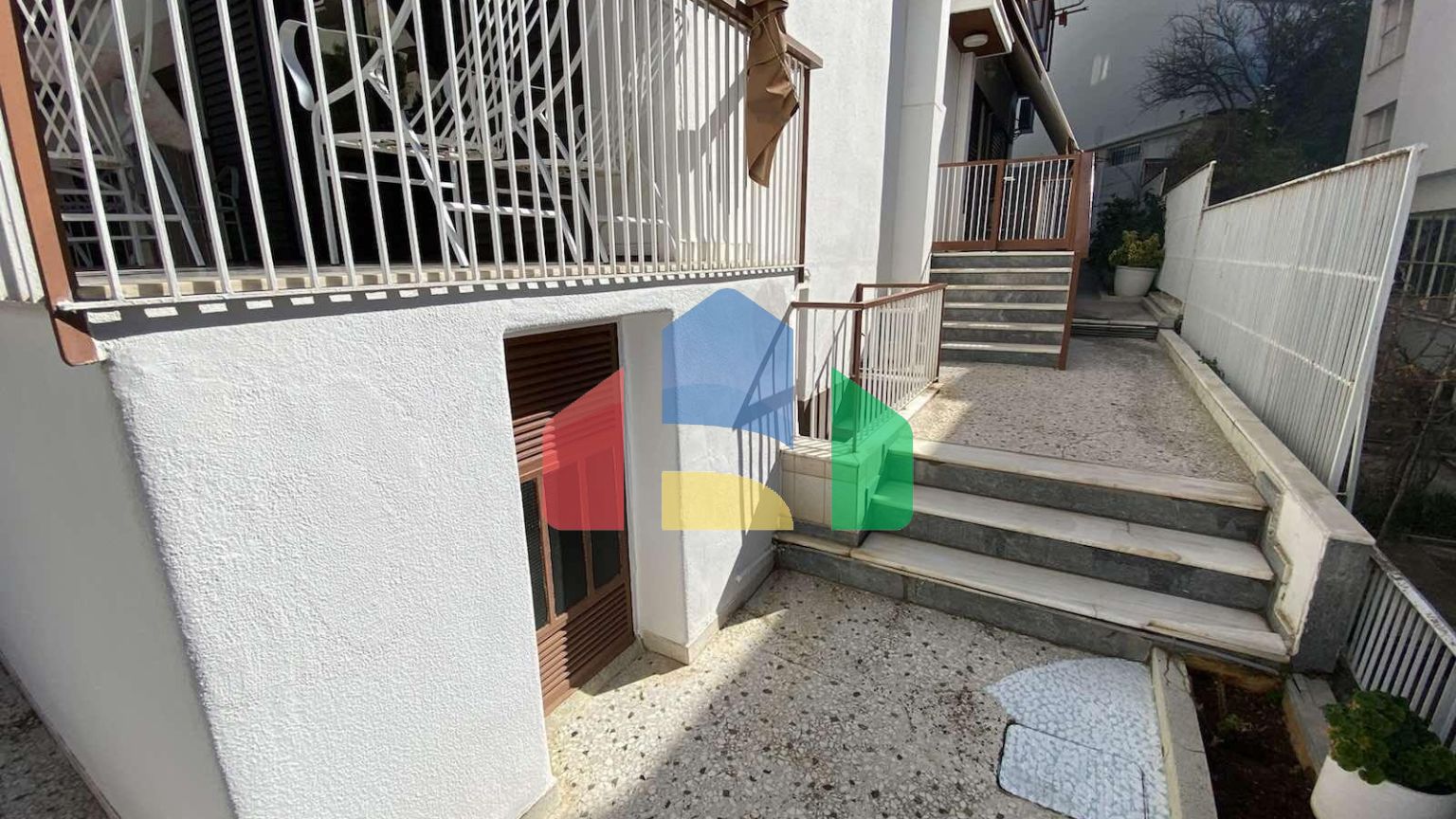 Продажа - Квартира 240 m² в Афинах