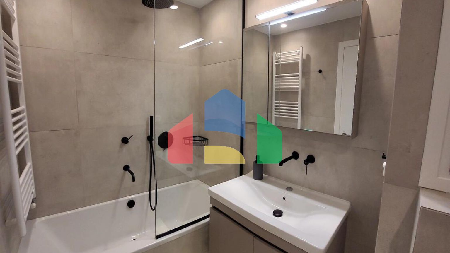 Продажа - Двухуровневая квартира 138 m² в Афинах