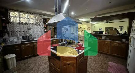 Продажа - Квартира 167 m² в Афинах