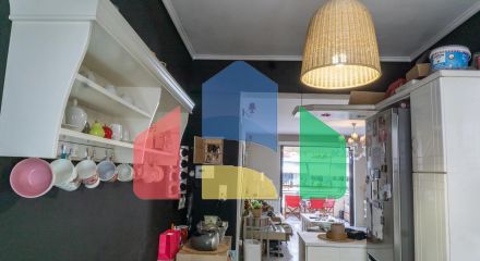 Продаж - Квартира 83 m² в Афінах