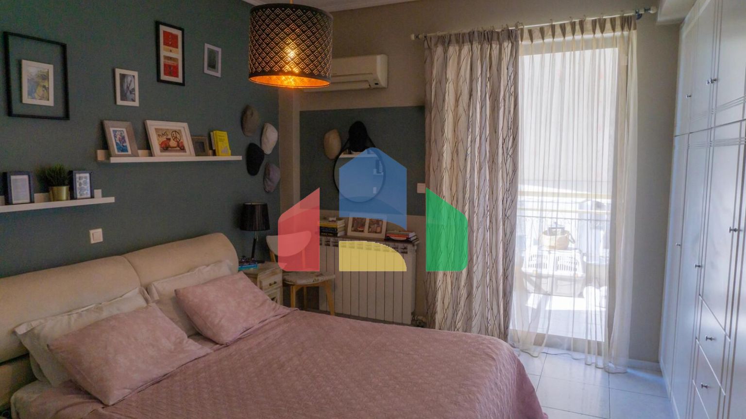 Продаж - Квартира 83 m² в Афінах