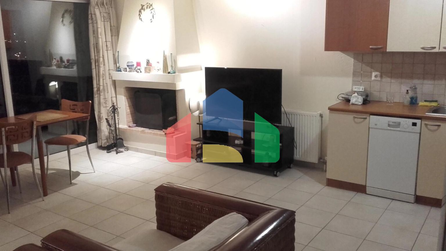 Продажа - Таунхаус 93 m² в Афинах