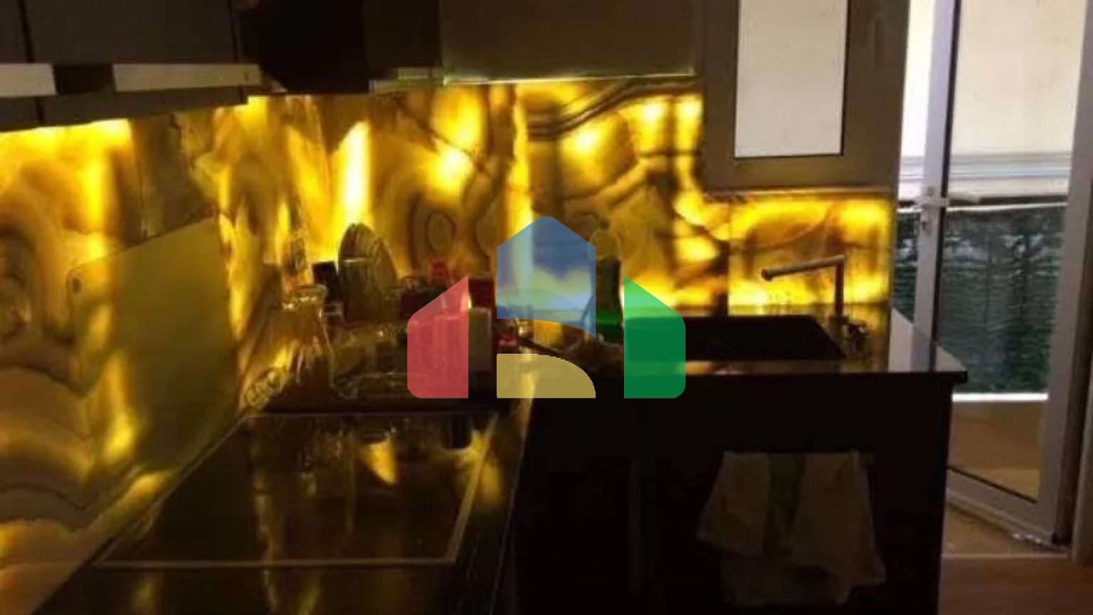 Продаж - Квартира 84 m² в Афінах