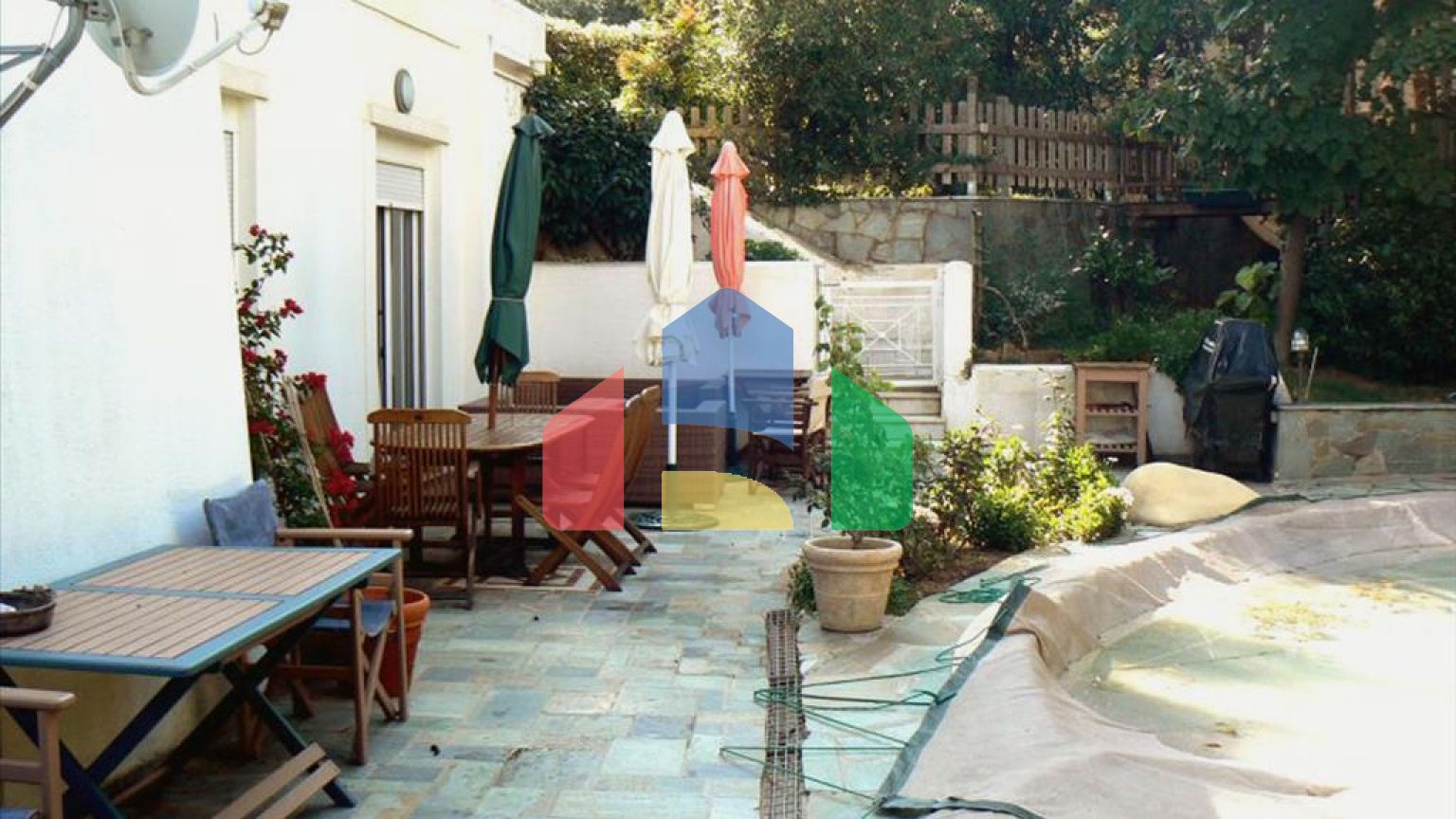 Продажа - Вилла 597 m² в Афинах