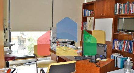 Продажа - Бизнес 2000 m² в Афинах