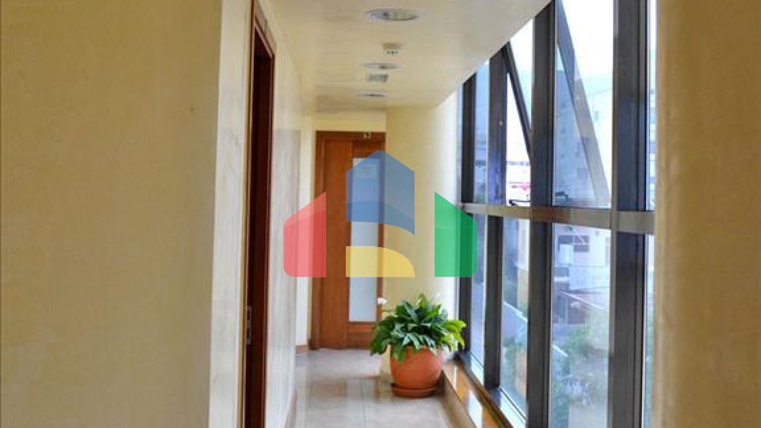 Продажа - Бизнес 2000 m² в Афинах