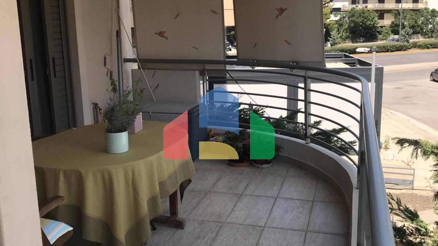 Продаж - Квартира 82 m² в Афінах