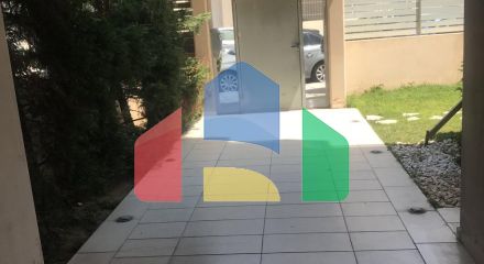 Продаж - Квартира 82 m² в Афінах