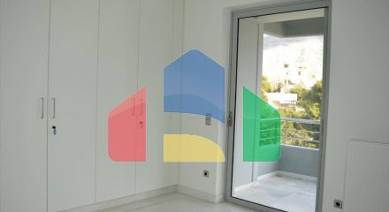 Продажа - Таунхаус 240 m² в Афинах