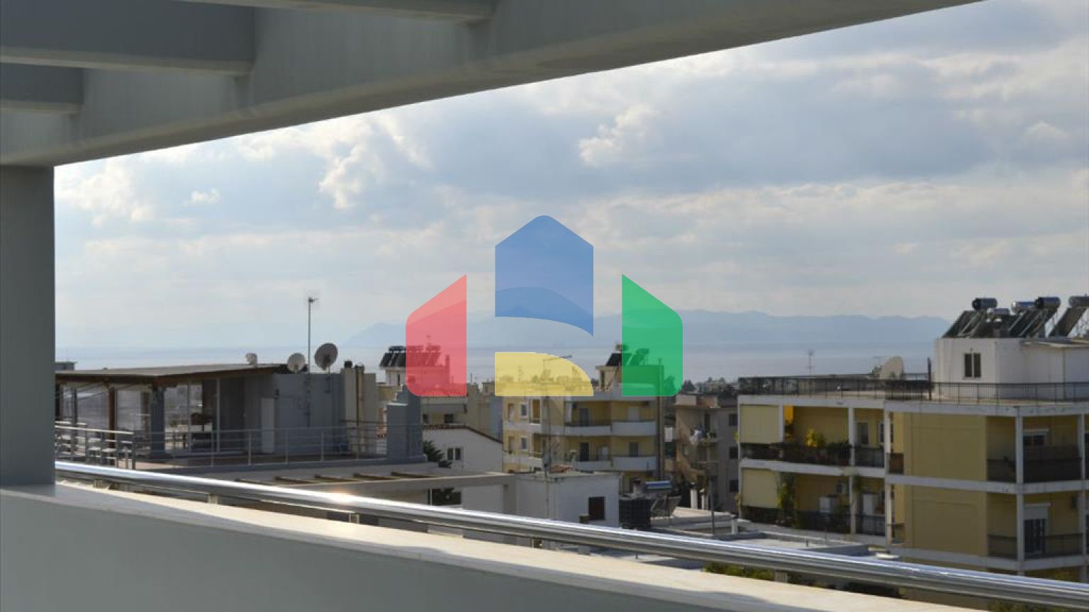 Продаж - Таунхаус 240 m² в Афінах