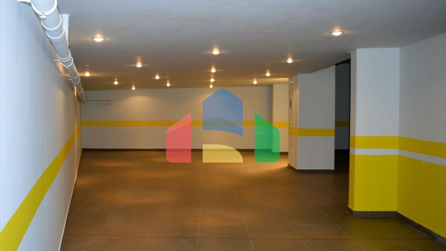 Продаж - Таунхаус 240 m² в Афінах