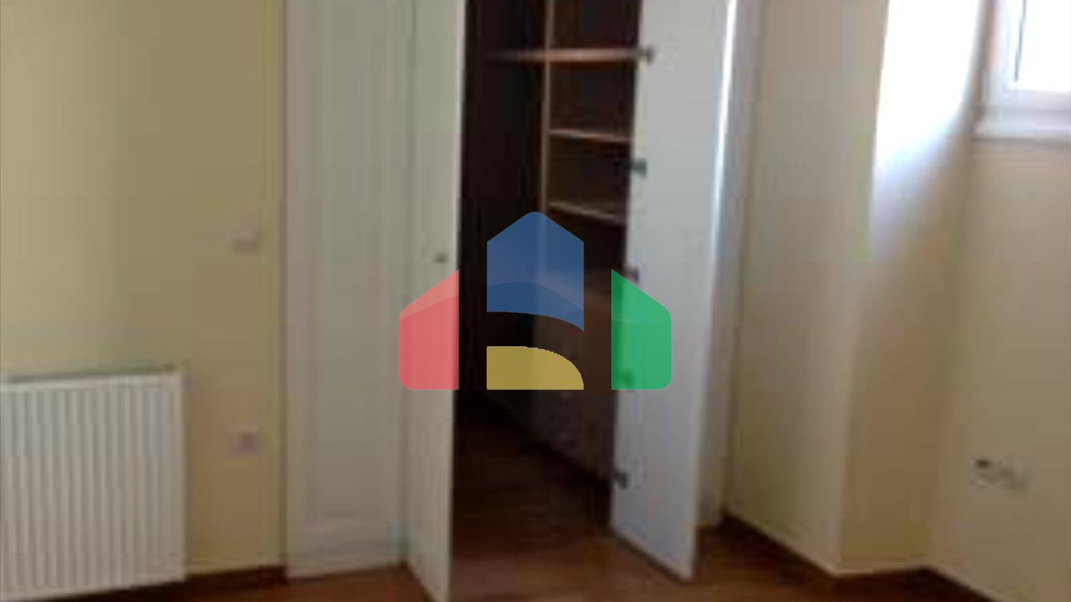 Продажа - Здание 426 m² в Афинах