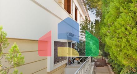 Продаж - Вілла 1200 m² в Афінах
