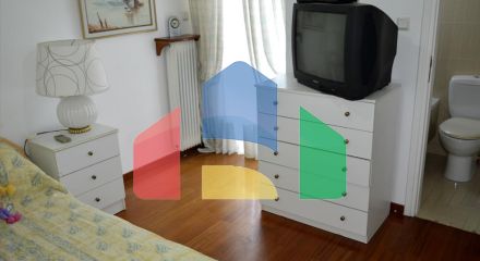 Продажа - Здание 650 m² в Афинах