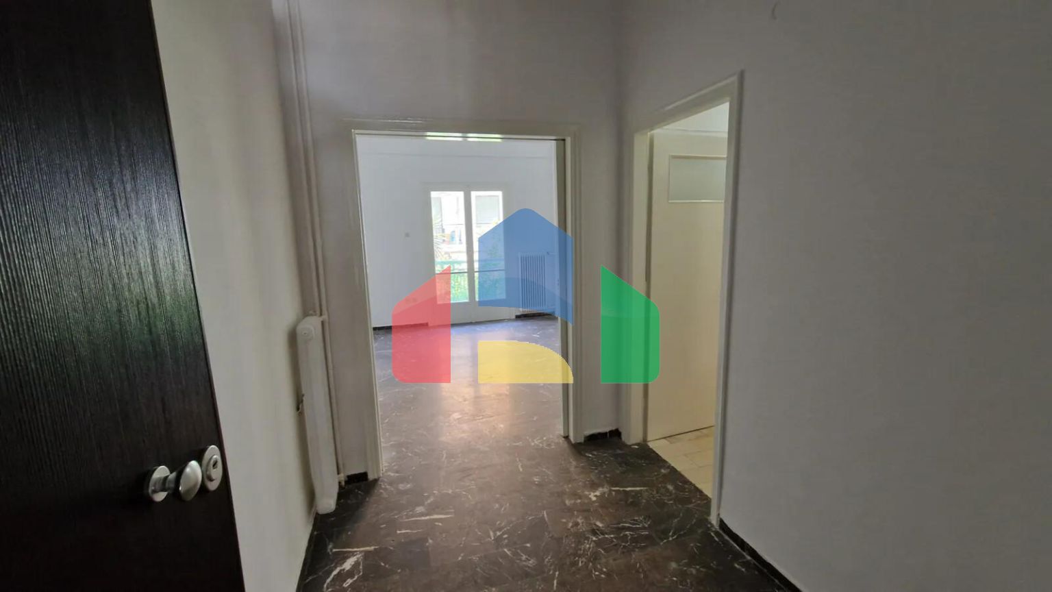 Продажа - Здание 810 m² в Афинах