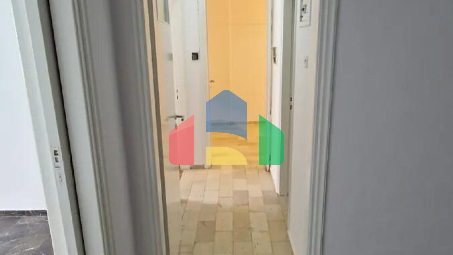 Продажа - Здание 810 m² в Афинах