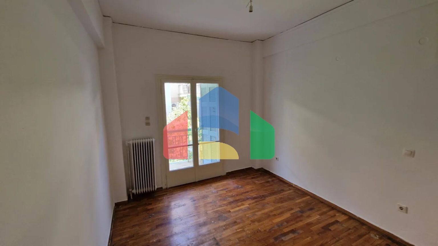 Продажа - Здание 810 m² в Афинах