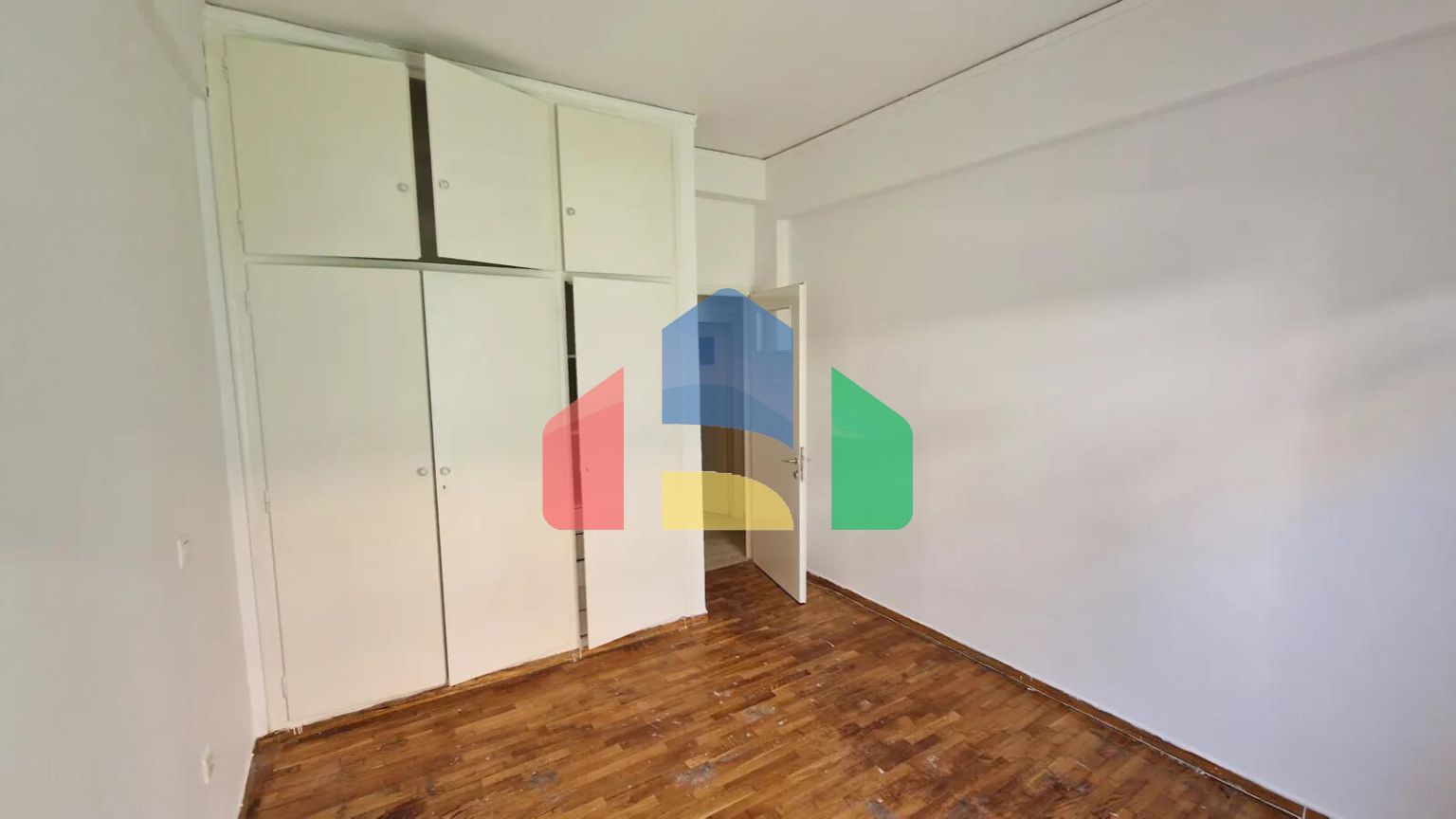 Продажа - Здание 810 m² в Афинах