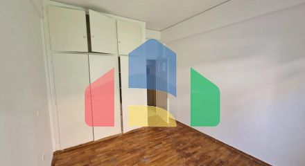 Продажа - Здание 810 m² в Афинах