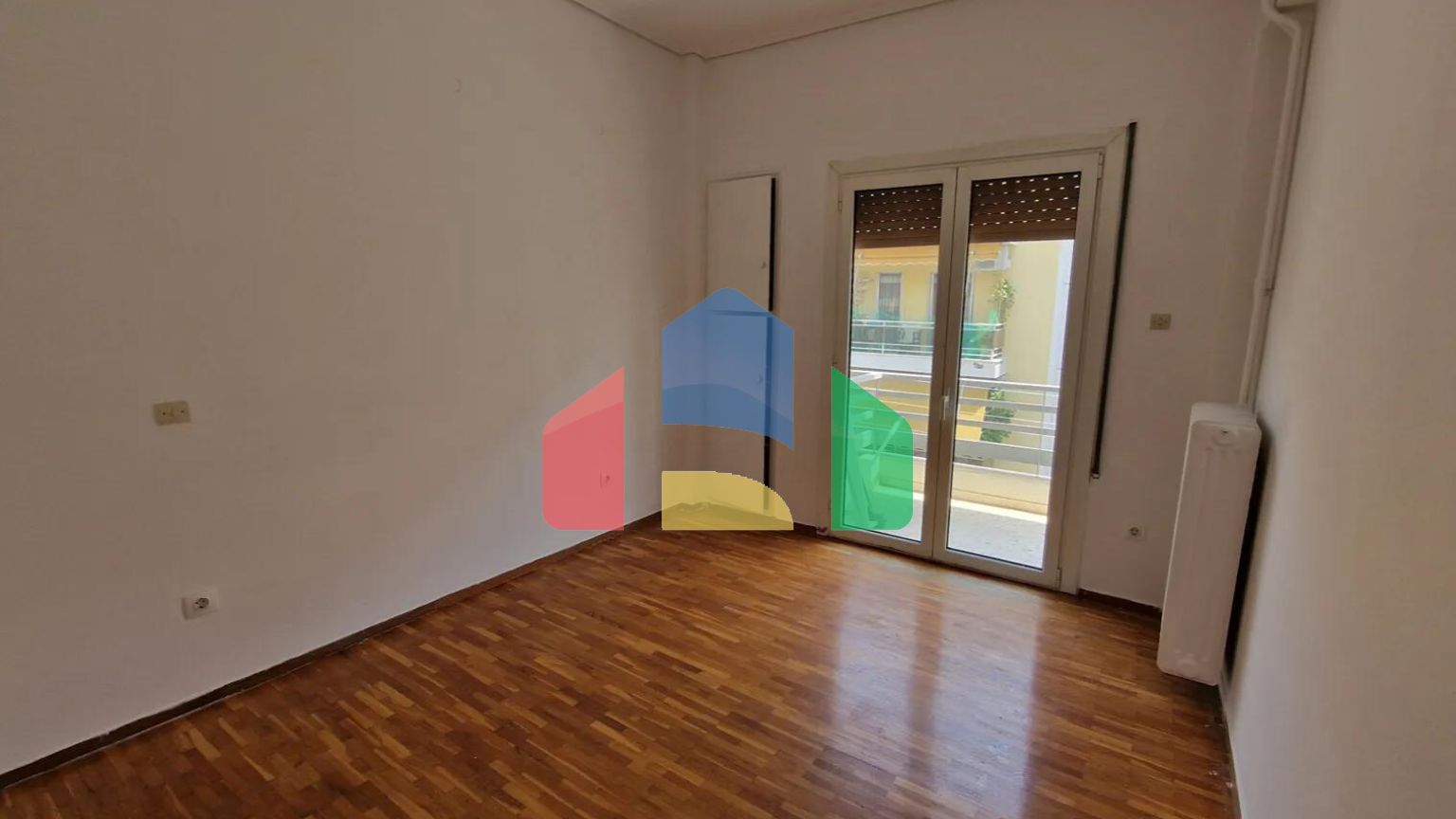 Продажа - Здание 810 m² в Афинах