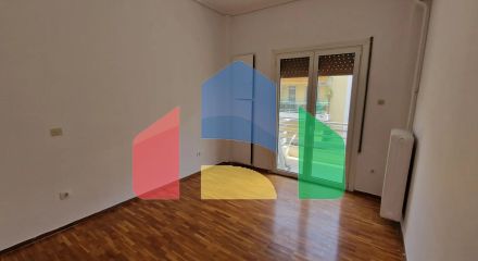 Продажа - Здание 810 m² в Афинах