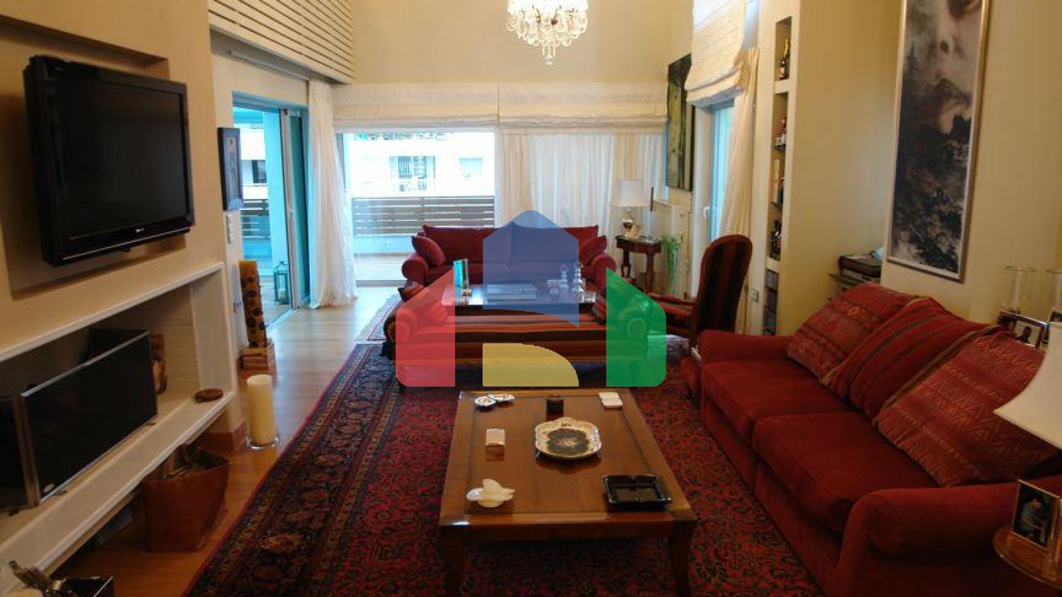 Продаж - Таунхаус 370 m² в Афінах