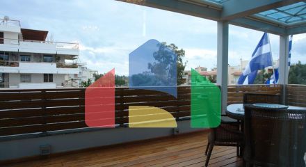 Продаж - Таунхаус 370 m² в Афінах