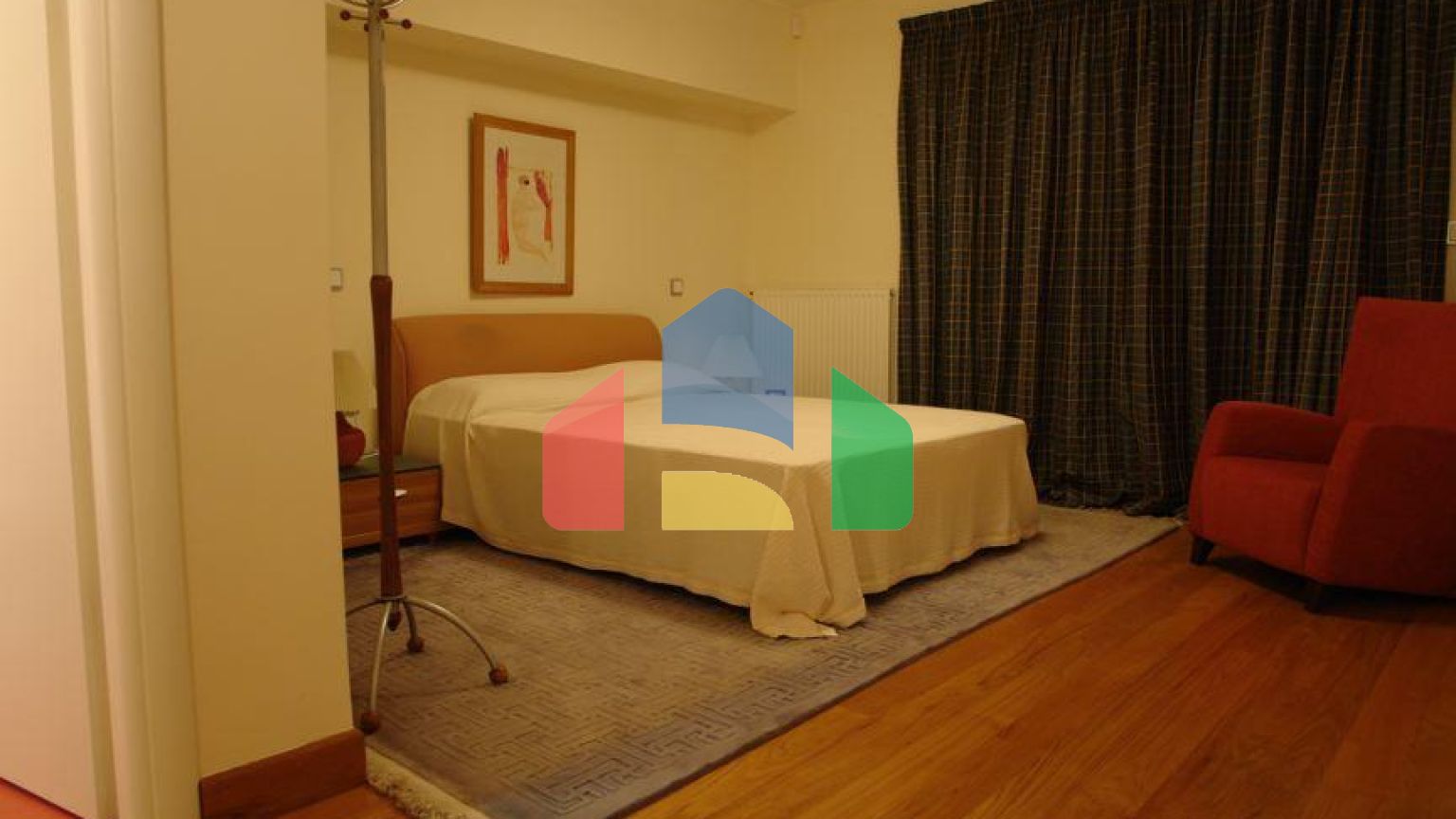 Продаж - Таунхаус 370 m² в Афінах