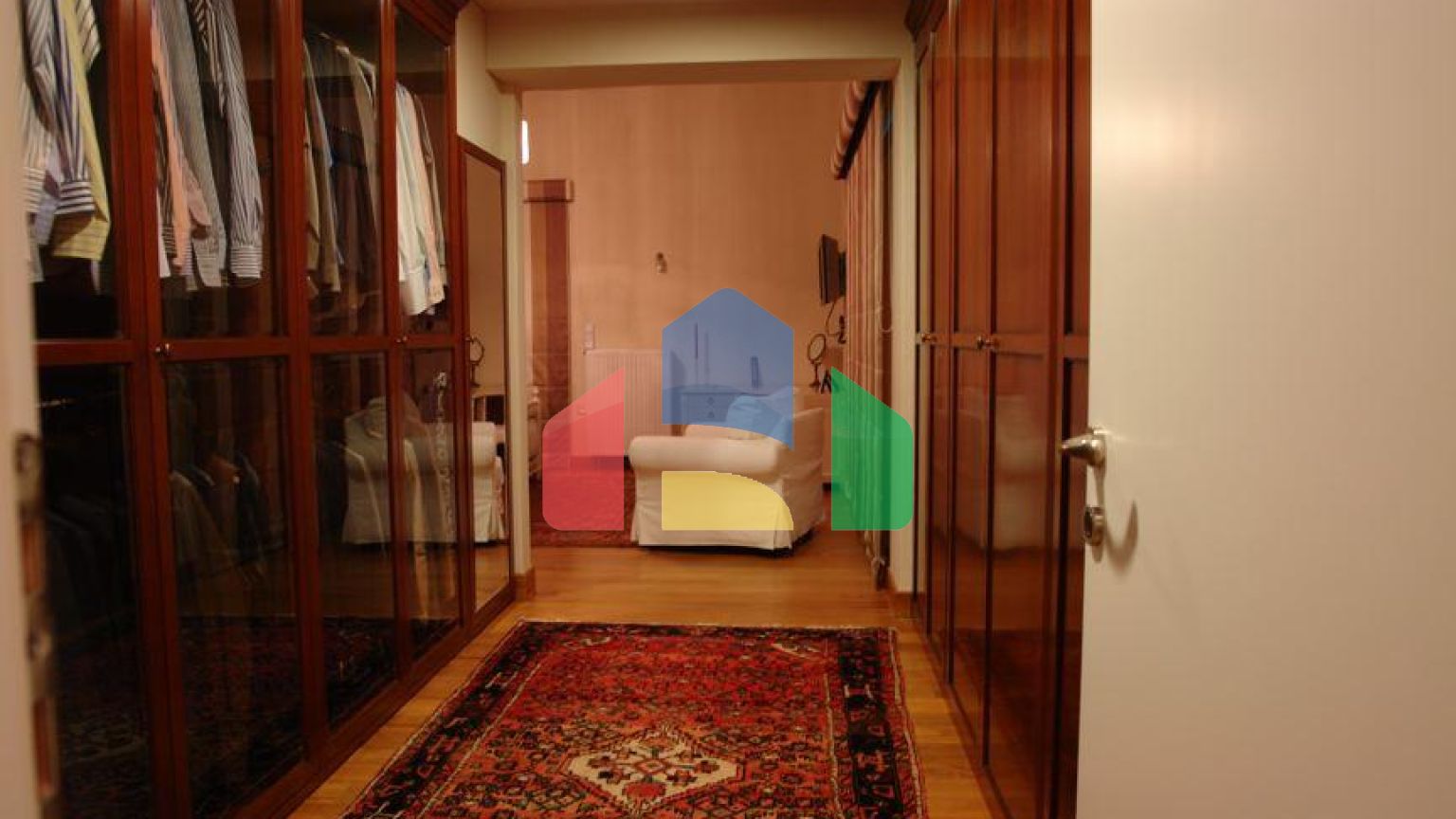 Продаж - Таунхаус 370 m² в Афінах