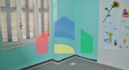Продаж - Будівля 240 m² в Афінах