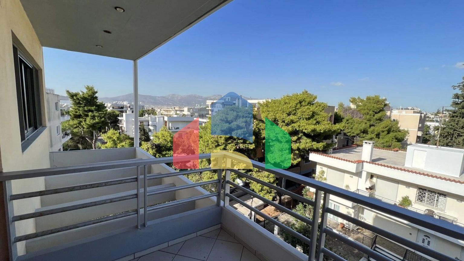 Продаж - Таунхаус 150 m² в Афінах