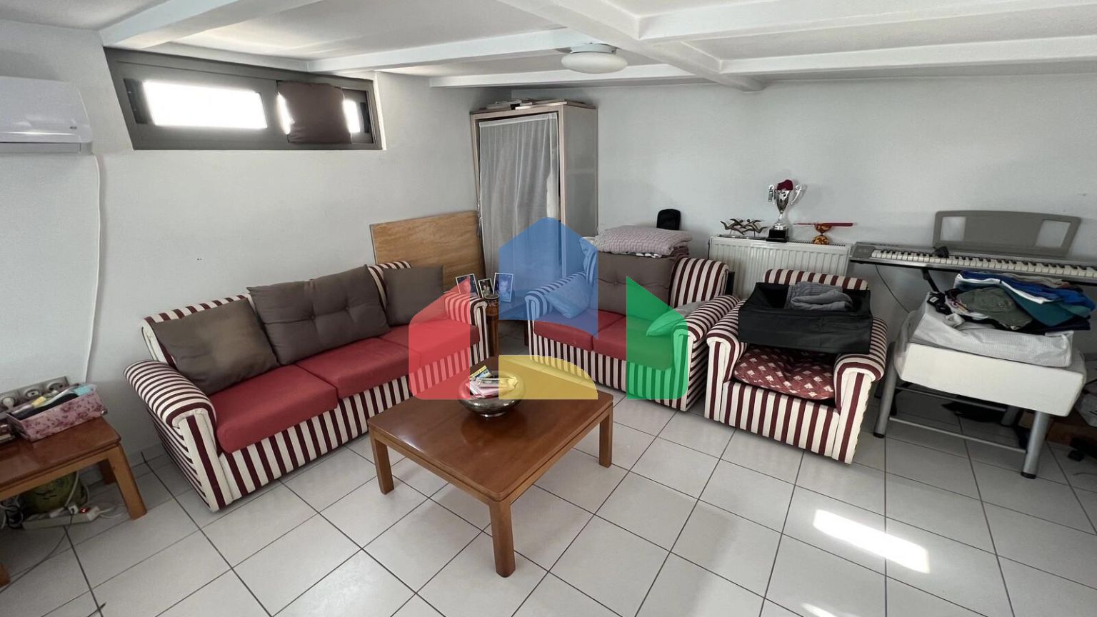 Продаж - Таунхаус 150 m² в Афінах