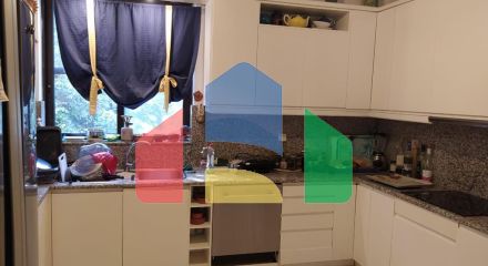 Продажа - Коттедж 640 m² в Афинах Продажа - Коттедж 640 m² в Афинах