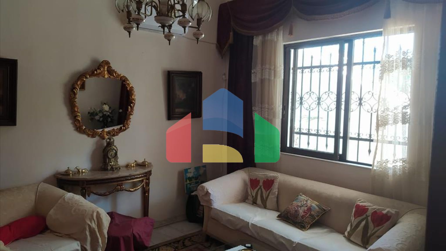 Продажа - Коттедж 640 m² в Афинах