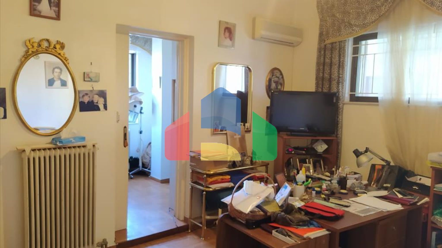 Продажа - Коттедж 640 m² в Афинах