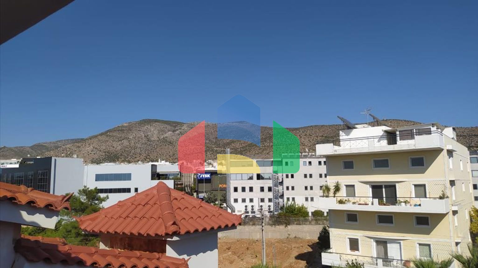 Продажа - Коттедж 640 m² в Афинах