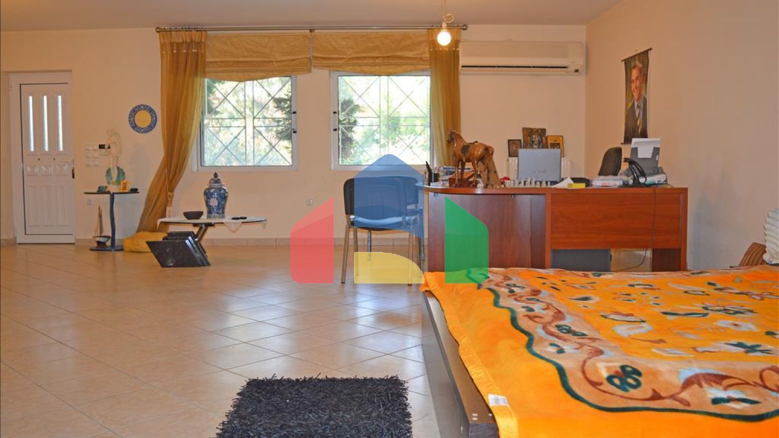 Продаж - Таунхаус 430 m² в Афінах